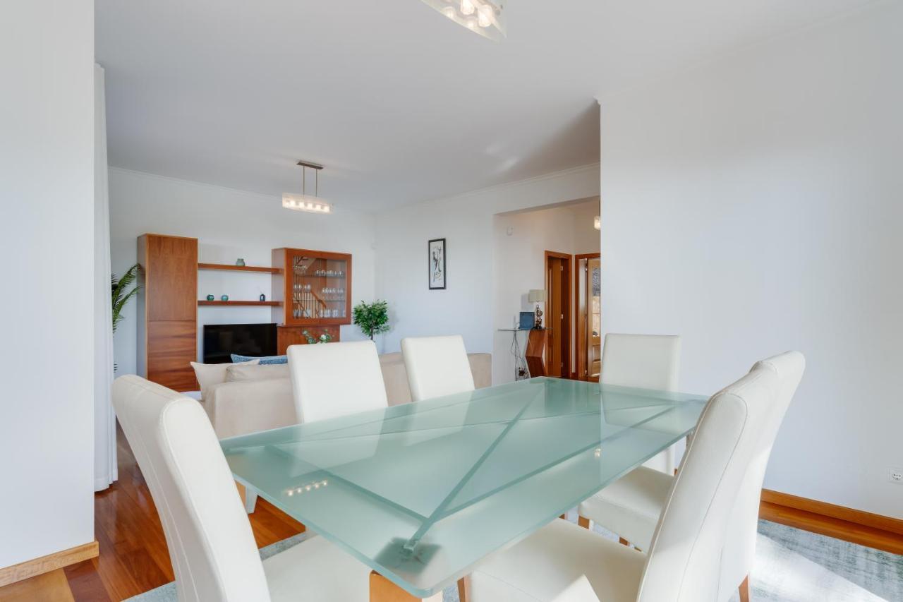 3B Villa Heated Pool Barbecue Games Room Фуншал Екстериор снимка