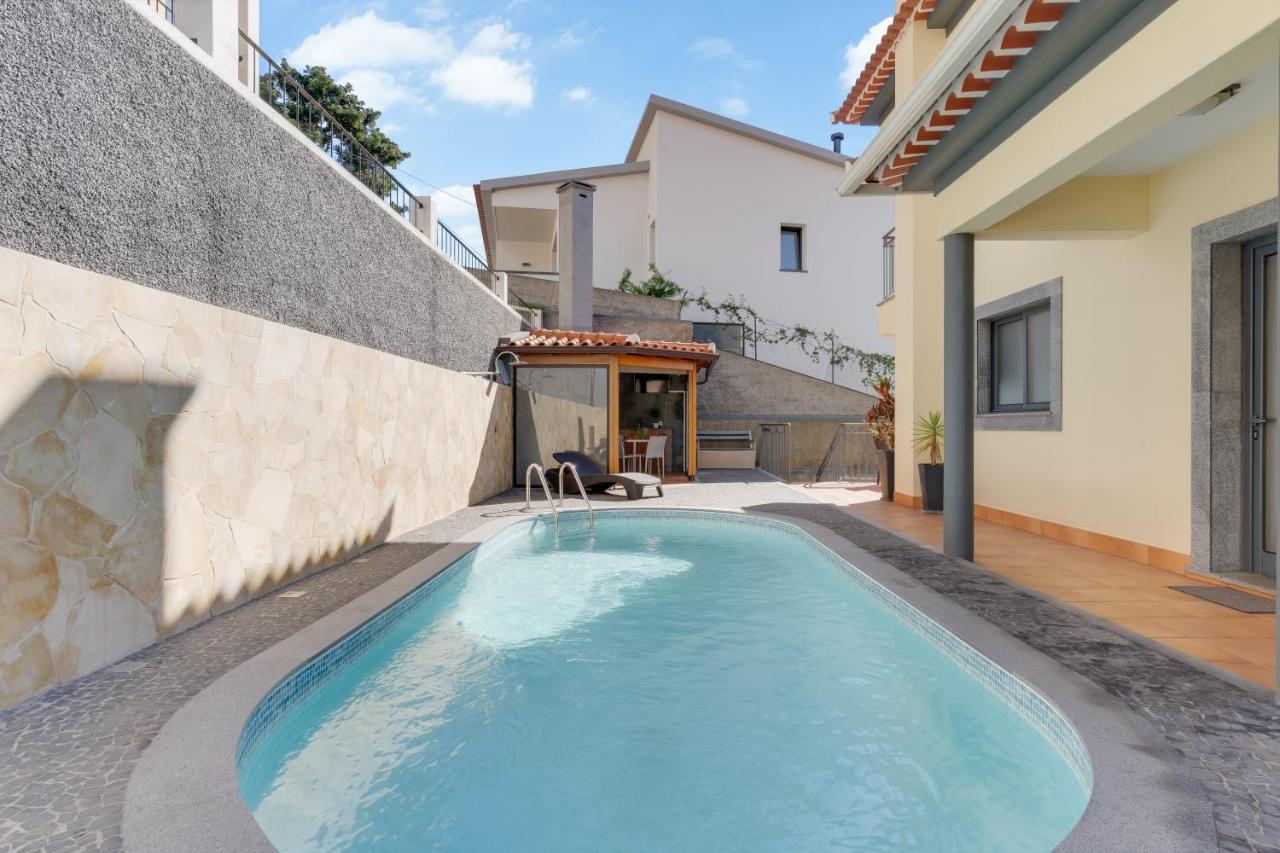 3B Villa Heated Pool Barbecue Games Room Фуншал Екстериор снимка
